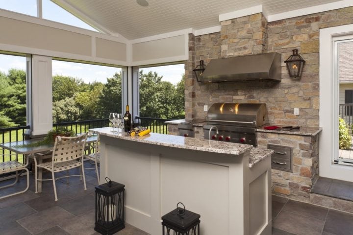 Outdoor Kitchen with Stone