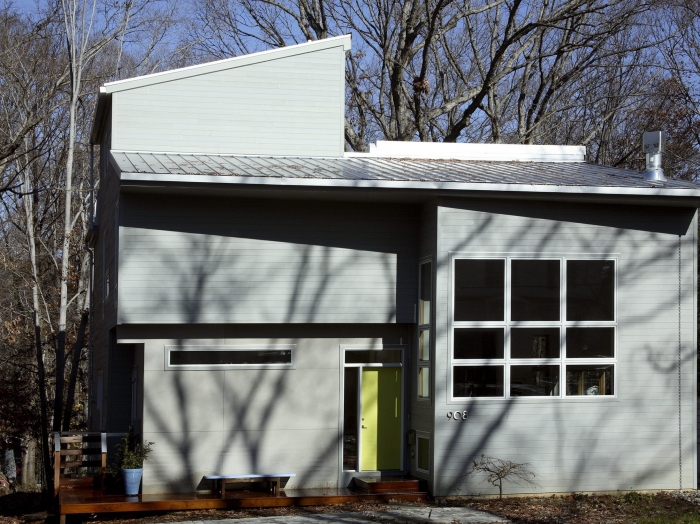 Contemporary custom built home by Owings Brothers Contracting