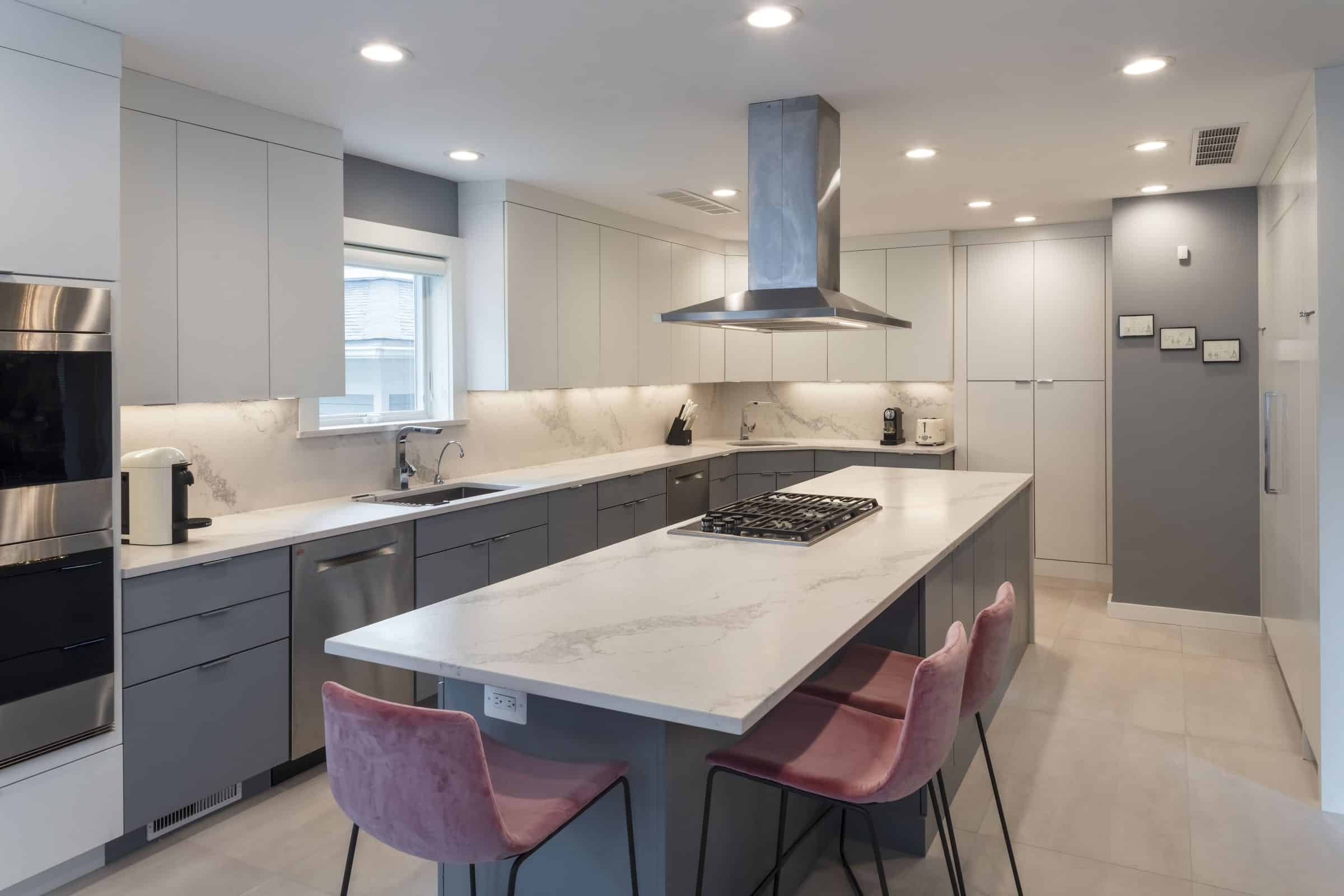 modern kitchen bump out