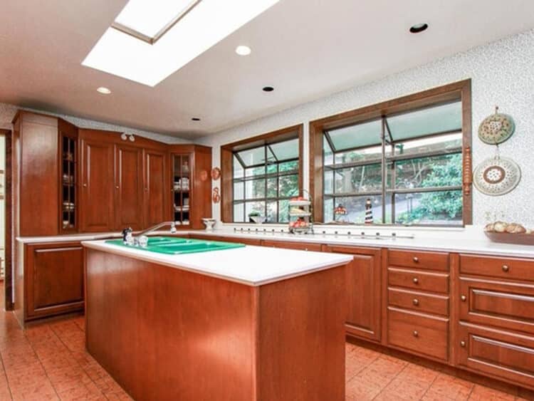 kitchen before remodel