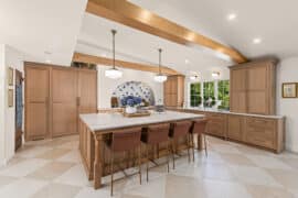 neutral transitional kitchen